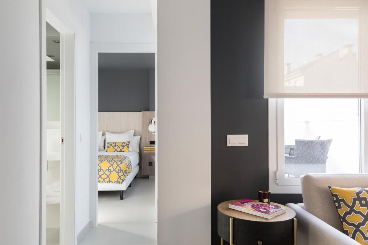Apartamentos Las Torres Мадрид Екстериор снимка