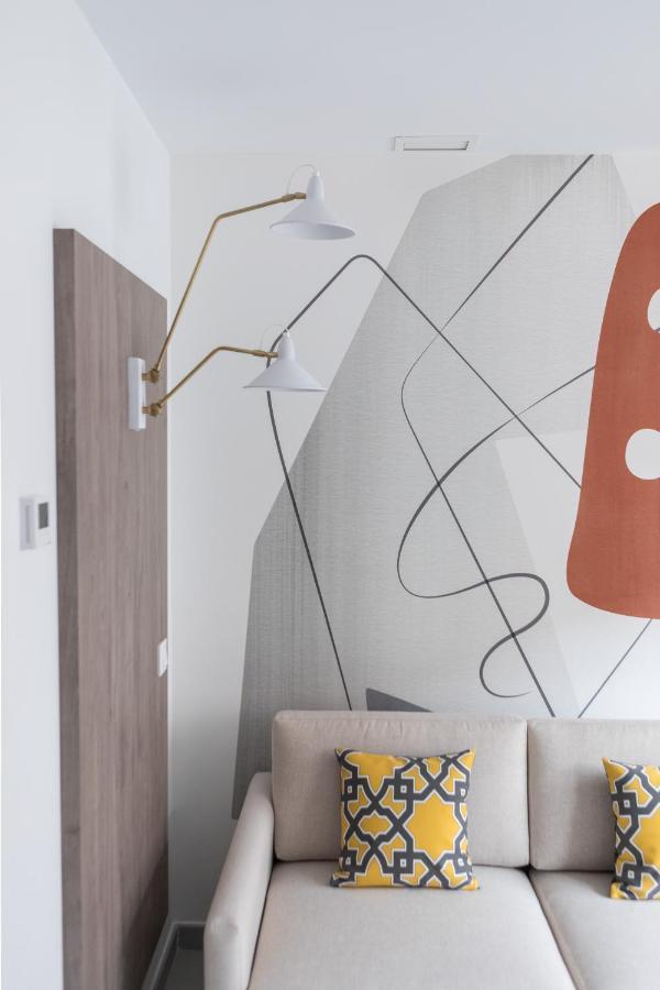Apartamentos Las Torres Мадрид Екстериор снимка