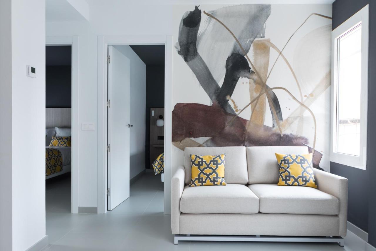 Apartamentos Las Torres Мадрид Екстериор снимка